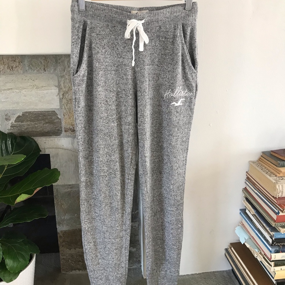 Hollister Sweats